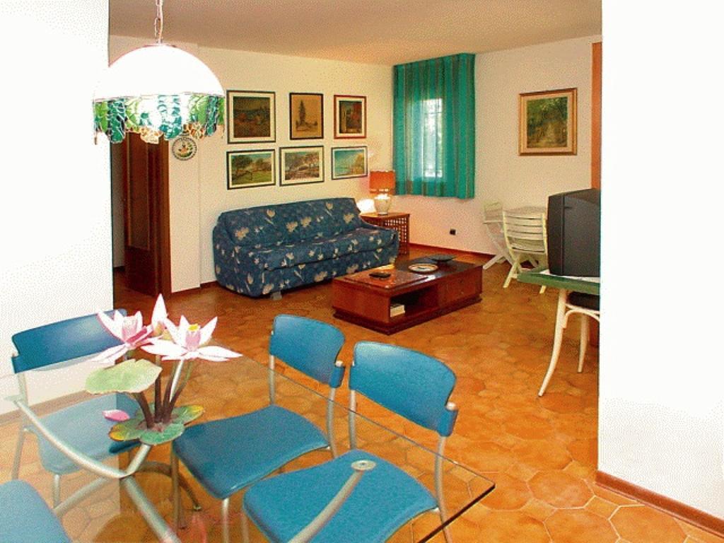 Lignano Riviera With Fireplace & Air Conditioning Lignano Sabbiadoro Extérieur photo