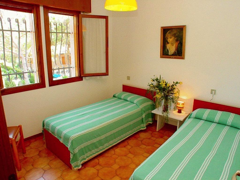 Lignano Riviera With Fireplace & Air Conditioning Lignano Sabbiadoro Extérieur photo